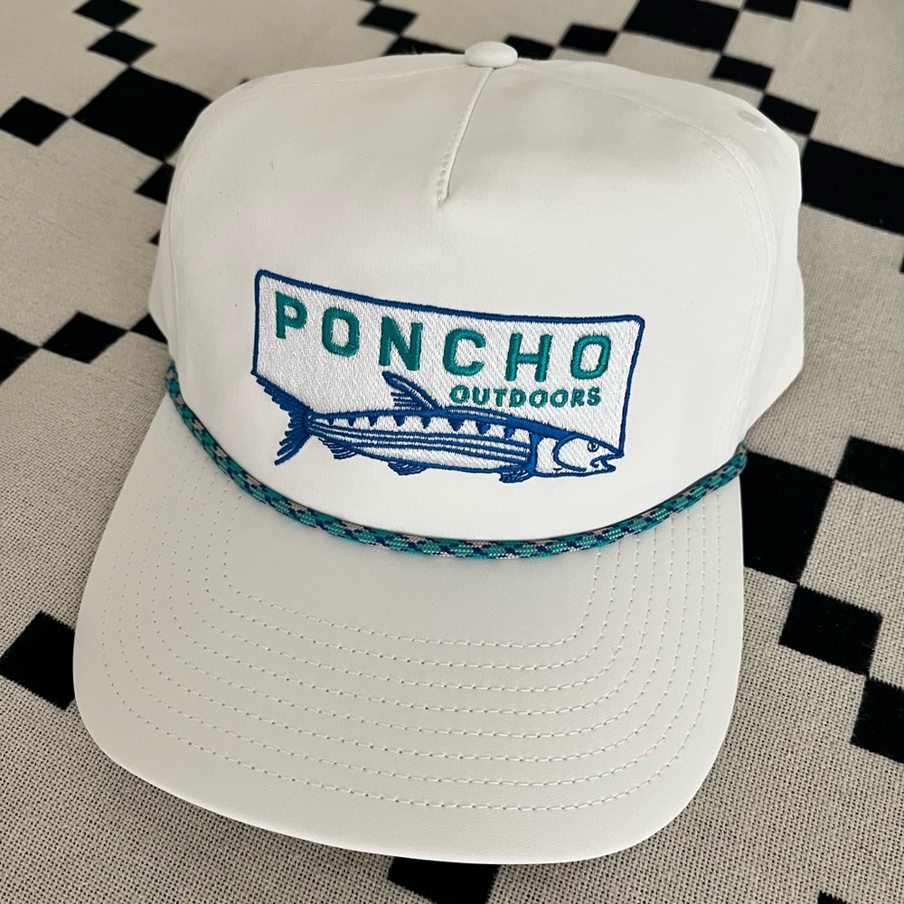 Poncho Outdoors White Bonefish Hat